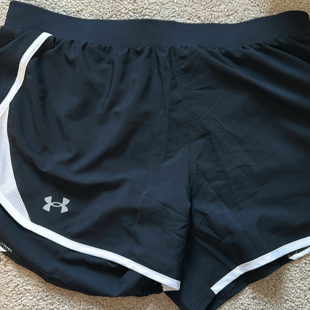 Under Armour Black womens Shorts